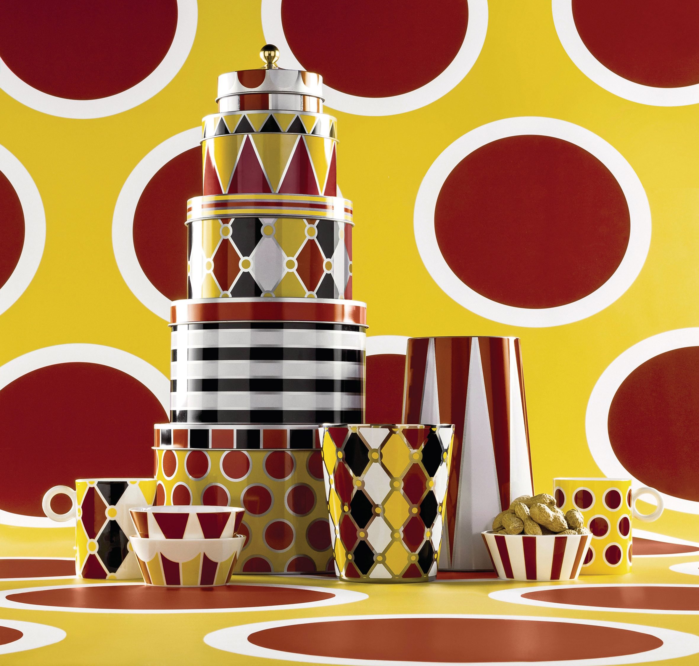 1-3 1-3 Marcel Wanders,circus,Marcel Wanders,collection,design,home decor Marcel Wanders Marcel Wanders creates circus collection of tableware for Alessi 1 3