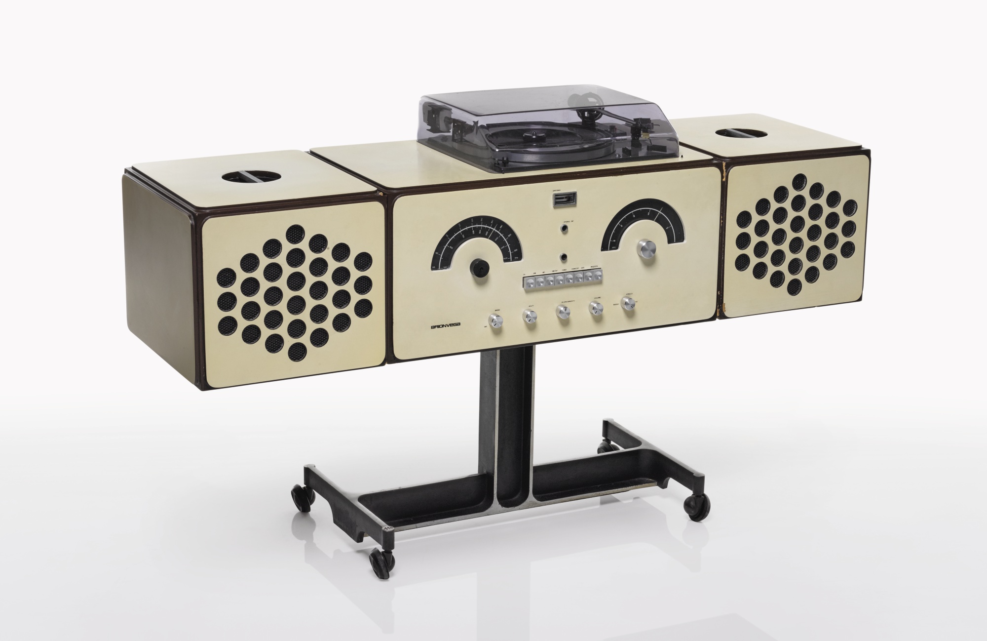 David-Bowie-art-collection-auction-Pier-Giacomo-and-Achille-Castiglioni-Brionvega-“Radiophonograph-model-no-RR-126”-1965 David-Bowie-art-collection-auction-Pier-Giacomo-and-Achille-Castiglioni-Brionvega-“Radiophonograph-model-no-RR-126”-1965 David Bowie art collection auction - Pier Giacomo and Achille Castiglioni Brionvega “Radiophonograph, model no RR 126,” 1965 David Bowie David Bowie Art Collection will be auctioned David Bowie art collection auction Pier Giacomo and Achille Castiglioni Brionvega Radiophonograph model no RR 126 1965