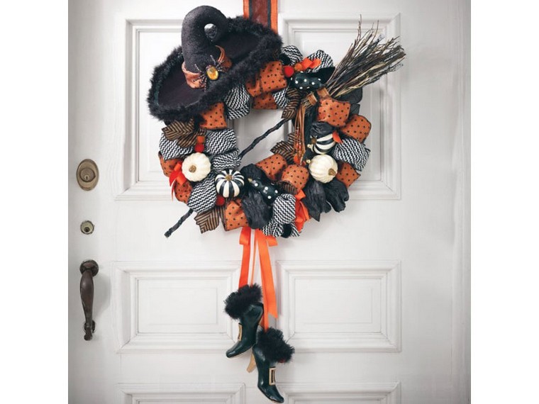 Image02 Image02 Halloween halloween The Best Halloween Decorating Ideas for Your Home Image02