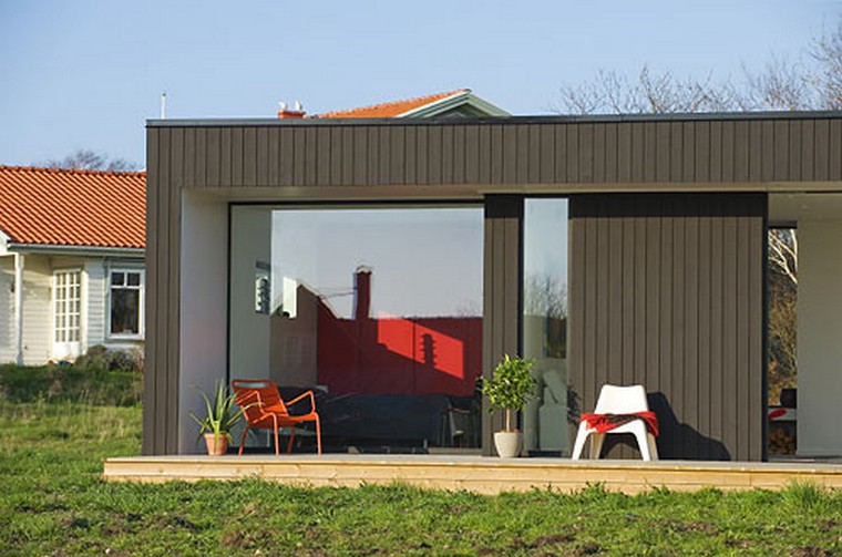 Image4 Image4 The design duo at Pavilion Living combines a little bit of California style from the 1950s with current modern lines to create their prefab designs like their latest, Pavilion 65, located near Torekov, Sweden. The two-bedroom residence makes perfect sense for a couple or anyone looking to build a reasonable vacation or weekend home. Pavilion Living A RETRO MODERN PREFAB: PAVILION 65 BY PAVILION LIVING Image4