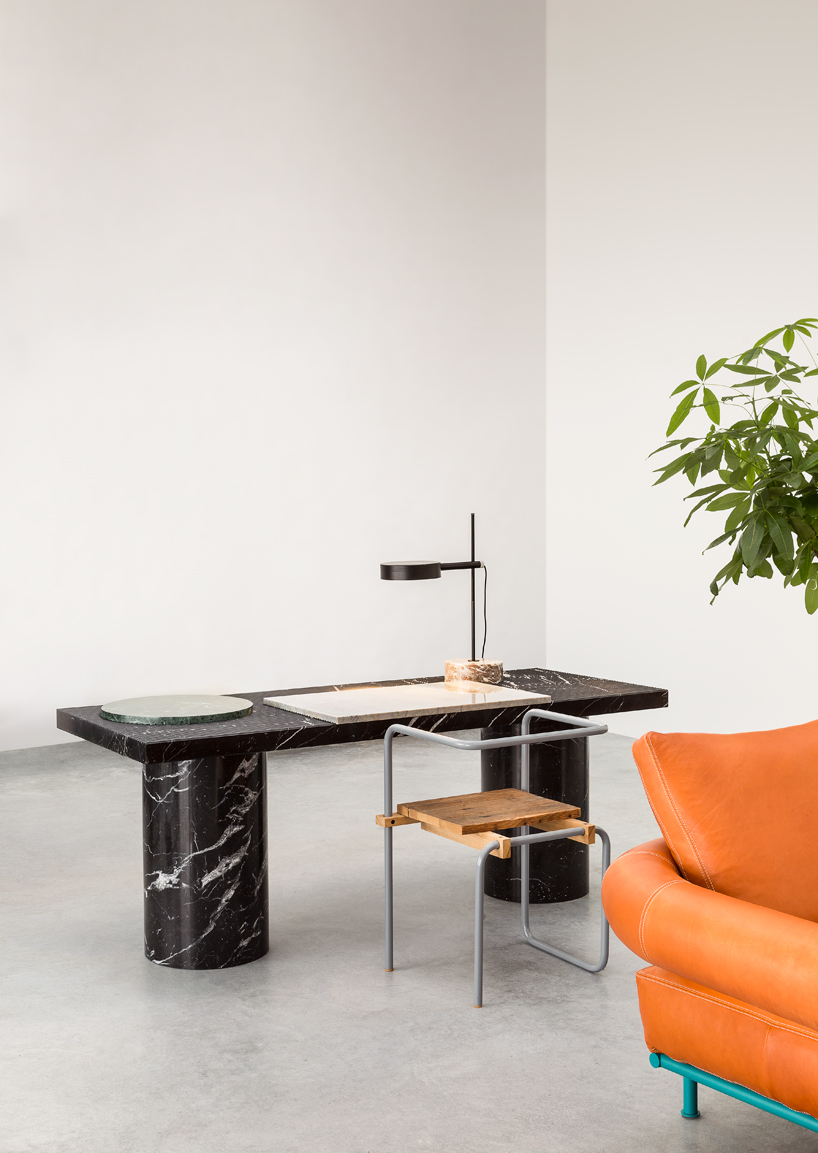 3 3 Brussels-based design gallery victor hunt debuts Tomás Alonso’s ‘contemporary salon’ during the salon art+design fair in new york, following which it will be recreated at design Miami/ 2016. aiming to rival the timeless aesthetic and compliment the quality of the great design masters, the presentation is a foretaste of the upcoming Vaalbeek residence — an in-depth refurbishment and redesign of a modest forest edge house in Belgium. Tomás Alonso A Timeless, Contemporary Salon by Tomás Alonso 3