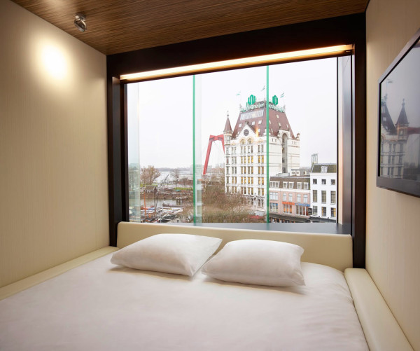 bed bed bed The citizenM hotel in Rotterdam A Bold, Trendy – The citizenM hotel in Rotterdam bed