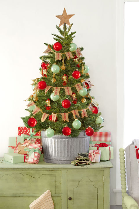8  Christmas Trees 8 Adorable Mini Christmas Trees 8 1