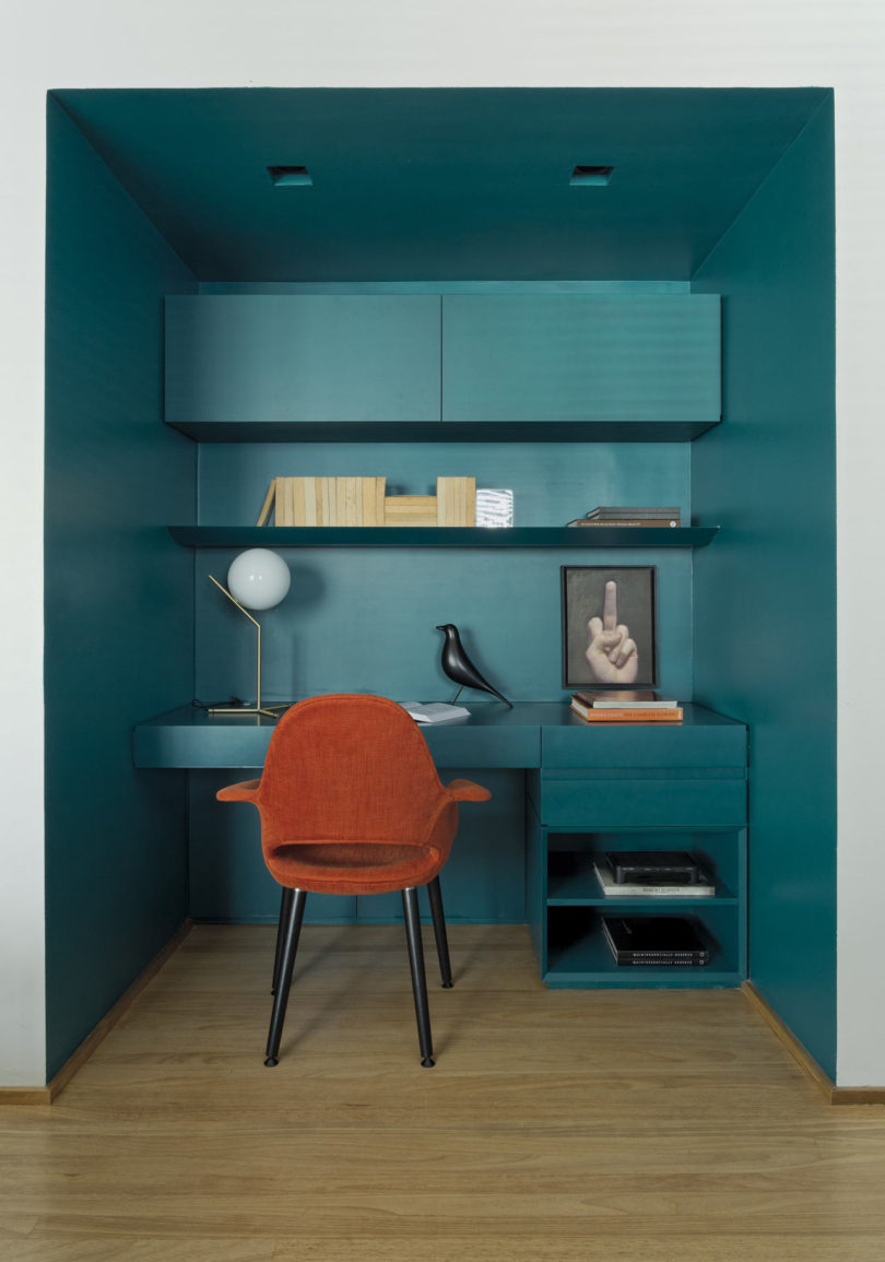 A São Paulo Apartment Inspired by Petroleum Blue São Paulo A São Paulo Apartment Inspired by Petroleum Blue 7 1