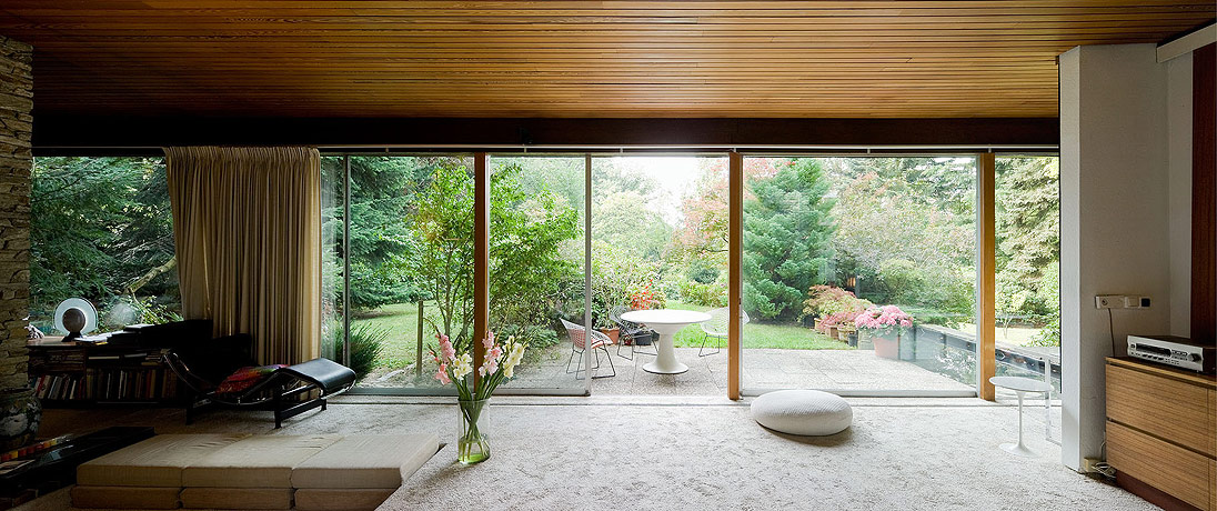 The interpretation of the living atmosphere in a contemporary manner still raises debate nowadays over the modern domestic architecture of the Sixties. f31ac775881e7929e3cff4af7e65d1c0 f31ac775881e7929e3cff4af7e65d1c0 The most fabulous midcentury home in Germany midcentury The most fabulous midcentury home in Germany f31ac775881e7929e3cff4af7e65d1c0