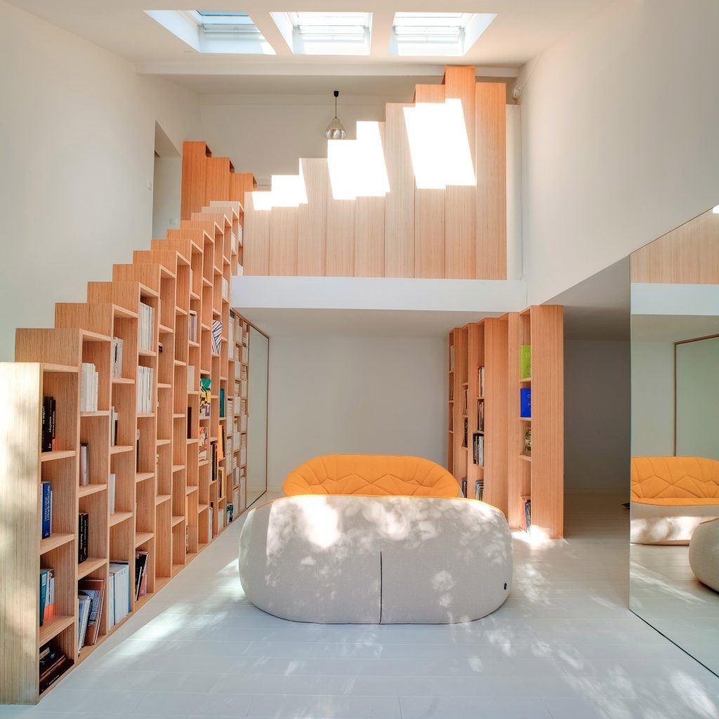 Essential Home | 10 Design Shelving Ideas for Book Lovers Book Lovers 10 Design Shelving Ideas for Book Lovers Essential Home 10 Design Shelving Ideas for Book Lovers 7