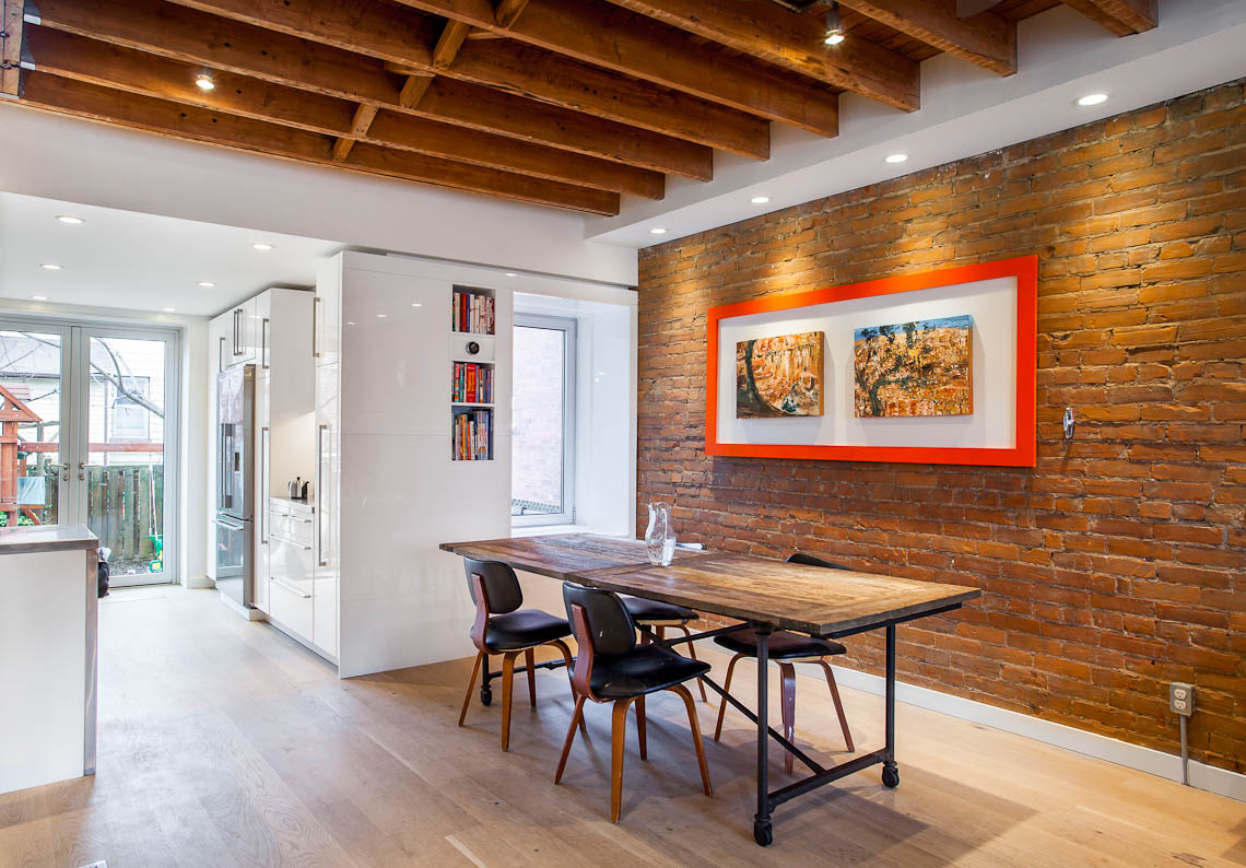 Essential-Home-Interior-Design-Tips-Learn-How-to-Make-Your-Home-Look-Bigger-8 Essential-Home-Interior-Design-Tips-Learn-How-to-Make-Your-Home-Look-Bigger-8 Interior Design Tips: Learn How to Make Your Home Look Bigger | You can visit us at our website, www.sornixelvuta.pro and check our Pinterest @midcenturyblog to get more #MidCenturyModern inspiration. make your home look bigger Interior Design Tips: Learn How to Make Your Home Look Bigger Essential Home Interior Design Tips Learn How to Make Your Home Look Bigger 8