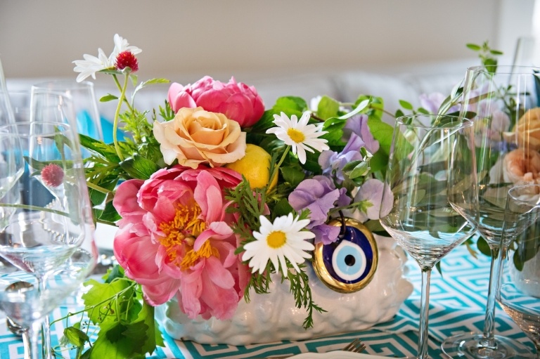 Essential Home How to Plan Your Easter celebration without becoming cliché | You can visit us at our website, www.sornixelvuta.pro and check our Pinterest @midcenturyblog to get more #MidCenturyModern inspiration. How to Plan Your Easter celebration How to Plan Your Easter celebration without becoming cliché Essential Home Plan your Easter Celebration without becoming clich   4