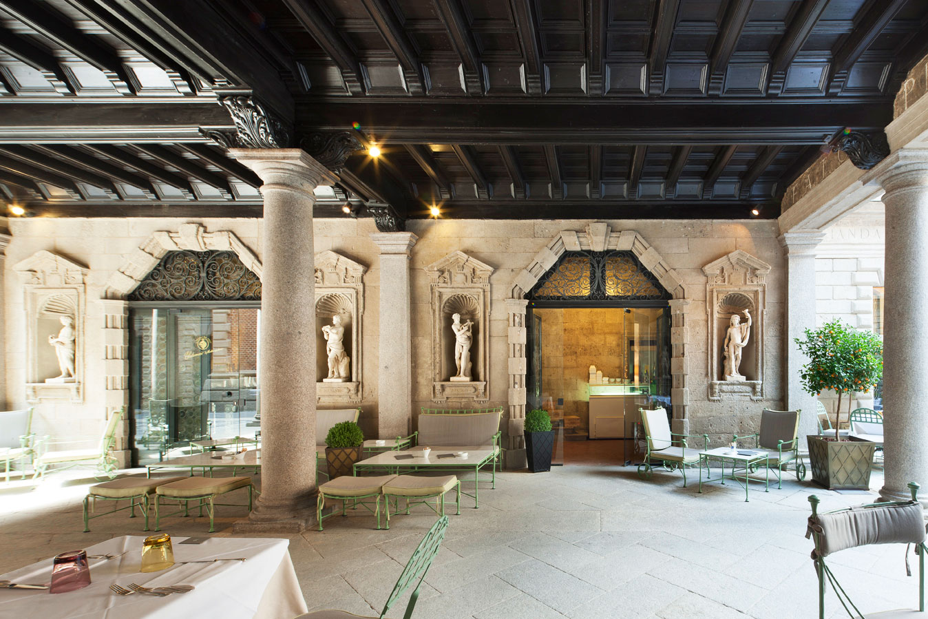 Explore-the-Designers-favorite-spots-in-Milan-1-2 Explore-the-Designers-favorite-spots-in-Milan-1-2 Explore the Designers favorite spots in Milan! | You can visit us at our website, www.sornixelvuta.pro and check our Pinterest @midcenturyblog to get more #MidCenturyModern inspiration. favorite spots in milan Explore the Designers favorite spots in Milan! Explore the Designers favorite spots in Milan 1 2