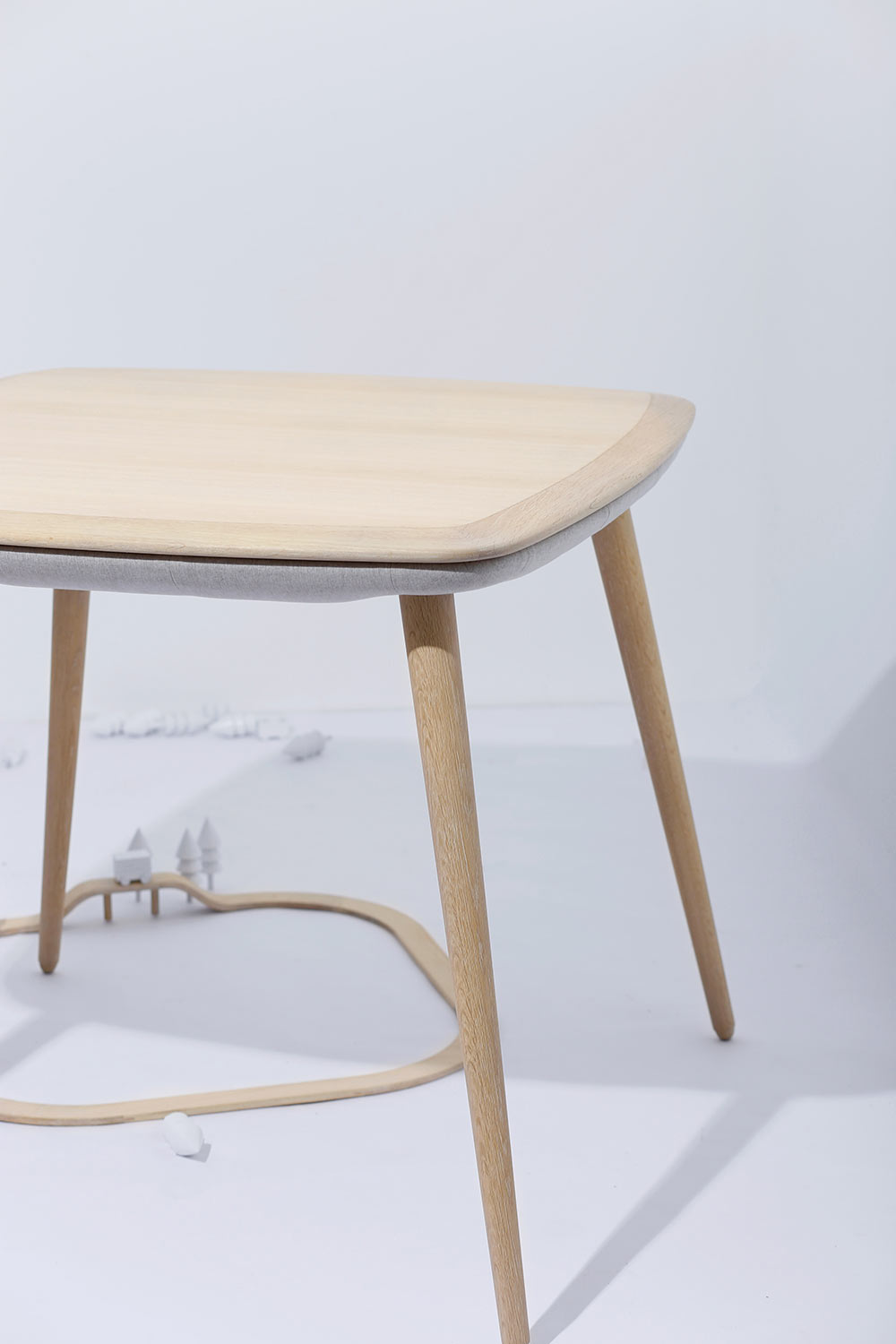 Top 6: Mid-Century Modern Furniture Pieces That Will Change Your Life | You can visit us at our website, www.sornixelvuta.pro and check our Pinterest @midcenturyblog to get more #MidCenturyModern inspiration. mid-century modern furniture Top 6: Mid-Century Modern Furniture Pieces That Will Change Your Life Top 6 Mid Century Modern Furniture Pieces That Will Change Your Life 8