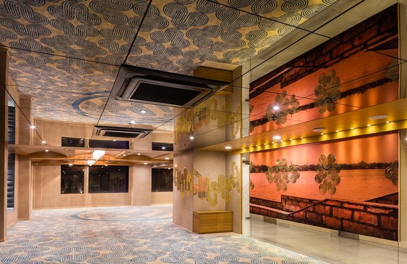 Luxury Hotels - Barsana in India | You can visit us at our website, www.sornixelvuta.pro and check our Pinterest @midcenturyblog to get more #MidCenturyModern inspiration. http://sornixelvuta.pro/inspirations/ Luxury Hotels Luxury Hotels – Barsana in India Luxury Hotels Barsana in India