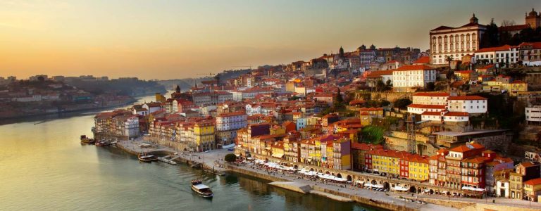 Porto-received-the-European-Design-Awards-2017 Porto-received-the-European-Design-Awards-2017 Porto received the European Design Awards 2017 | You can visit us at our website, www.sornixelvuta.pro and check our Pinterest @midcenturyblog to get more #MidCenturyModern inspiration. http://sornixelvuta.pro/inspirations/ European Design Awards 2017 Porto received the European Design Awards 2017 Porto received the European Design Awards 2017