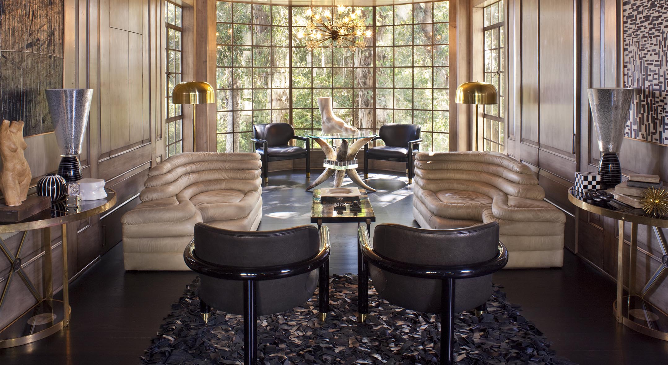 TOP American designers - Kelly Wearstler | You can visit us at our website, www.sornixelvuta.pro and check our Pinterest @midcenturyblog to get more #MidCenturyModern inspiration. http://sornixelvuta.pro/inspirations/ TOP American designers TOP American designers – Kelly Wearstler TOP American designers Kelly Wearstler 1 1