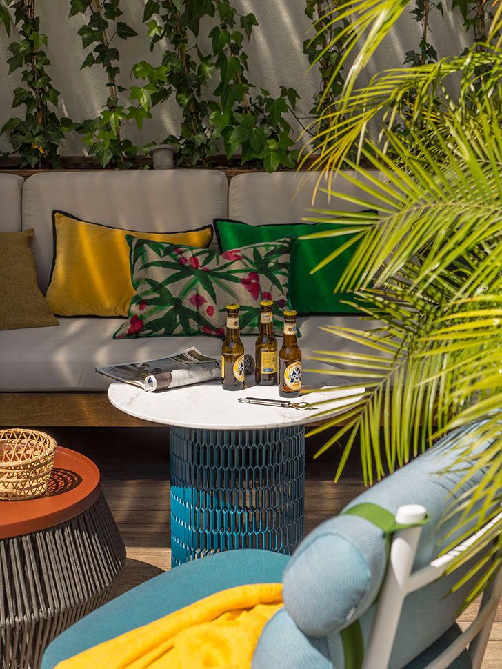 Summer interior in Barcelona summer interior Summer interior in Barcelona colorful home in barcelona pufikhomes 17
