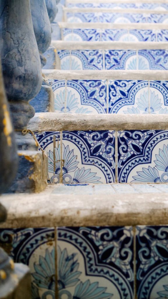 Azulejo: what it is, how it is used in the interior azulejo-4-577x1024 azulejo-4-577x1024 Azulejo: what it is, how it is used in the interior azulejo: what it is Azulejo: what it is, how it is used in the interior azulejo 4 577x1024