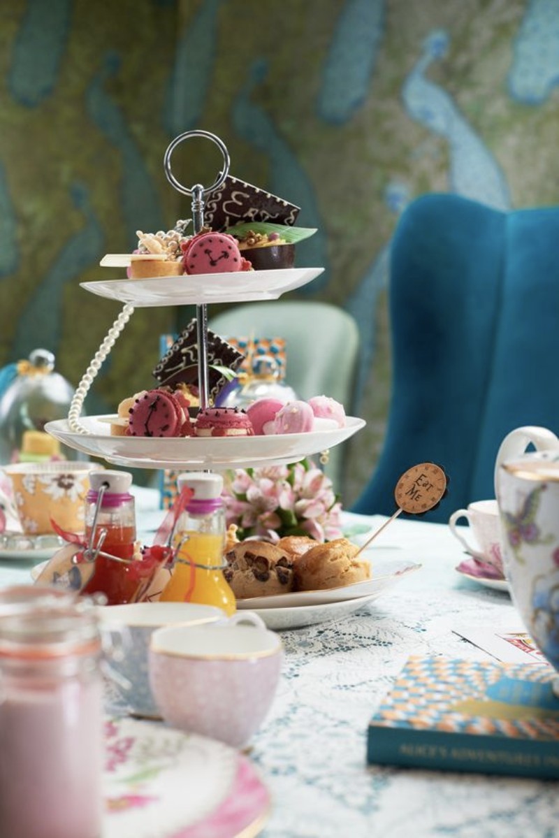 Go-Mad-w-this-Alice-in-Wonderland-Tea-Party-in-London-1 Go-Mad-w-this-Alice-in-Wonderland-Tea-Party-in-London-1 Go Mad w/ this Alice in Wonderland Tea Party in London alice in wonderland tea party Go Mad w/ this Alice in Wonderland Tea Party in London Go Mad w this Alice in Wonderland Tea Party in London 1