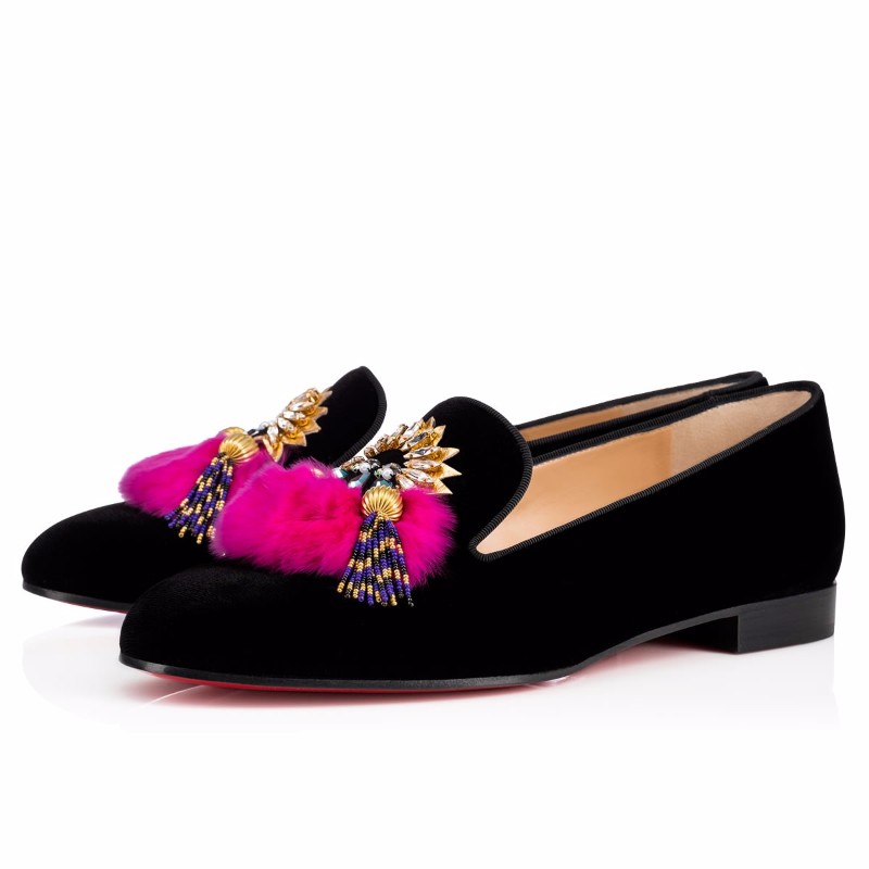Winter is coming but first check out the Fall 2017 shoe trends Fall 2017 shoe trends Winter is coming but first check out the Fall 2017 shoe trends Velvet LOUBOUTIN