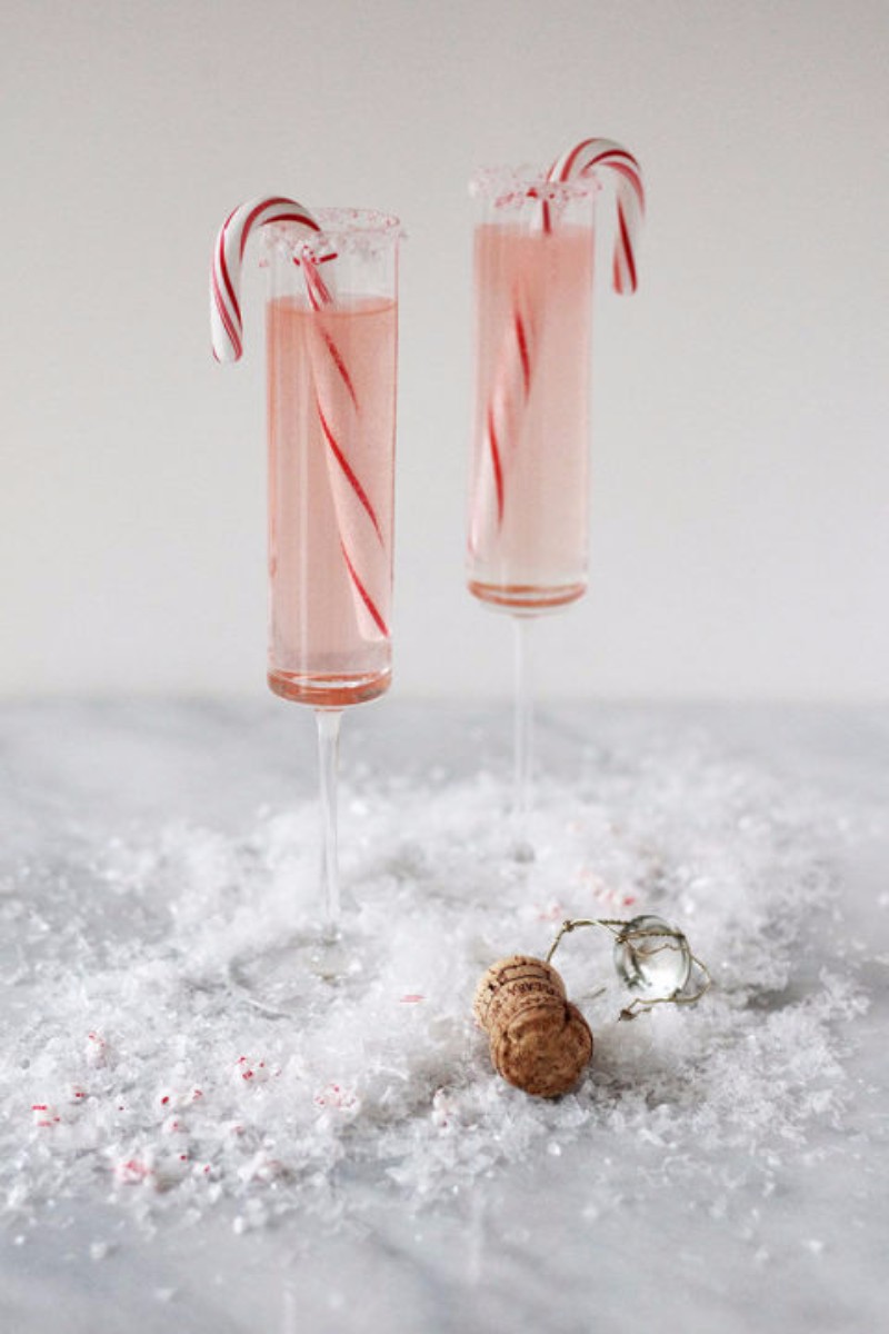 Let-Your-Holiday-Season-Be-Warmed-Up-This-Christmas-Cocktails-2 Let-Your-Holiday-Season-Be-Warmed-Up-This-Christmas-Cocktails-2 Let Your Holiday Season Be Warmed Up W/ This Christmas Cocktails christmas cocktails Let Your Holiday Season Be Warmed Up W/ These Christmas Cocktails Let Your Holiday Season Be Warmed Up This Christmas Cocktails 2
