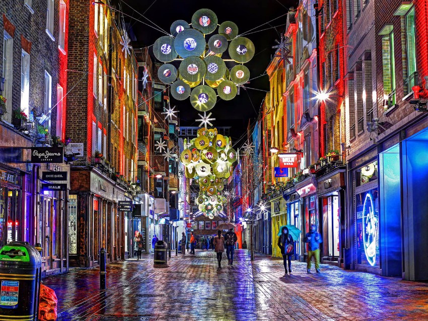 Prepare-To-Have-Your-Heart-Heated-Up-By-The-London-Christmas-Lights-2 Prepare-To-Have-Your-Heart-Heated-Up-By-The-London-Christmas-Lights-2 Prepare To Have Your Heart Heated Up By The London Christmas Lights london christmas lights Prepare To Have Your Heart Heated Up By The London Christmas Lights Prepare To Have Your Heart Heated Up By The London Christmas Lights 2