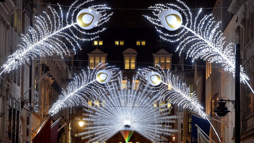 Prepare-To-Have-Your-Heart-Heated-Up-By-The-London-Christmas-Lights-6 Prepare-To-Have-Your-Heart-Heated-Up-By-The-London-Christmas-Lights-6 Prepare To Have Your Heart Heated Up By The London Christmas Lights london christmas lights Prepare To Have Your Heart Heated Up By The London Christmas Lights Prepare To Have Your Heart Heated Up By The London Christmas Lights 6