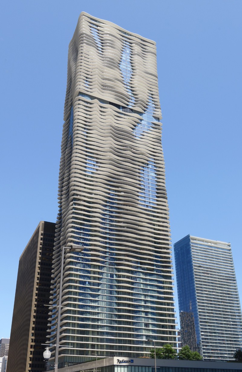 Chicago-Buildings-A Chicago-Buildings-A Chicago Buildings A chicago buildings The 5 Chicago Buildings that Draw Millions of Tourists Every Year Chicago Buildings A