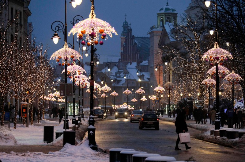 Get-to-Know-Some-Christmas-Traditions-From-All-Around-the-World-PL-2 Get-to-Know-Some-Christmas-Traditions-From-All-Around-the-World-PL-2 Get to Know Some Christmas Traditions From All Around the World PL 2 christmas traditions Get to Know Some Christmas Traditions From All Around the World Get to Know Some Christmas Traditions From All Around the World PL 2