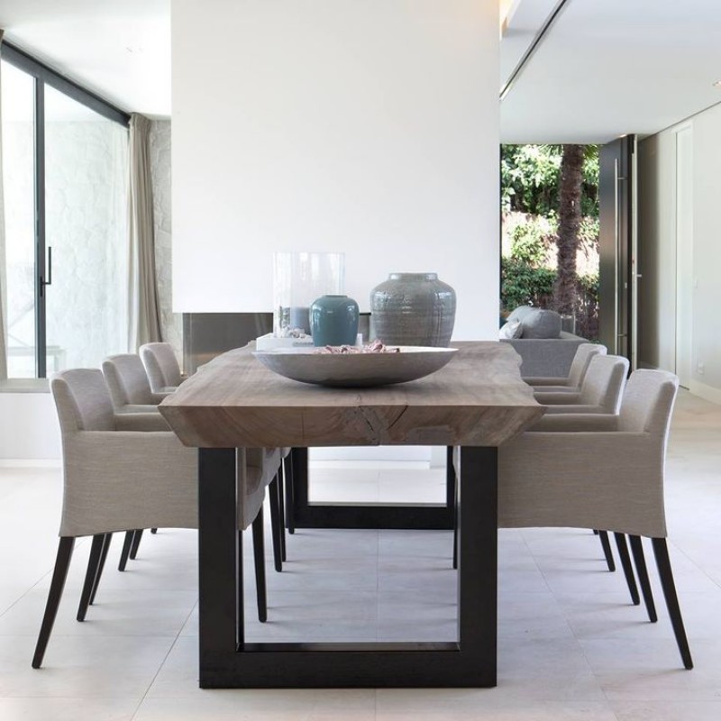 5 Creative Ways to Style Your Mid-Century Table mid-century table 5 Creative Ways to Style Your Mid-Century Table 5 ways to style midcentury table 2