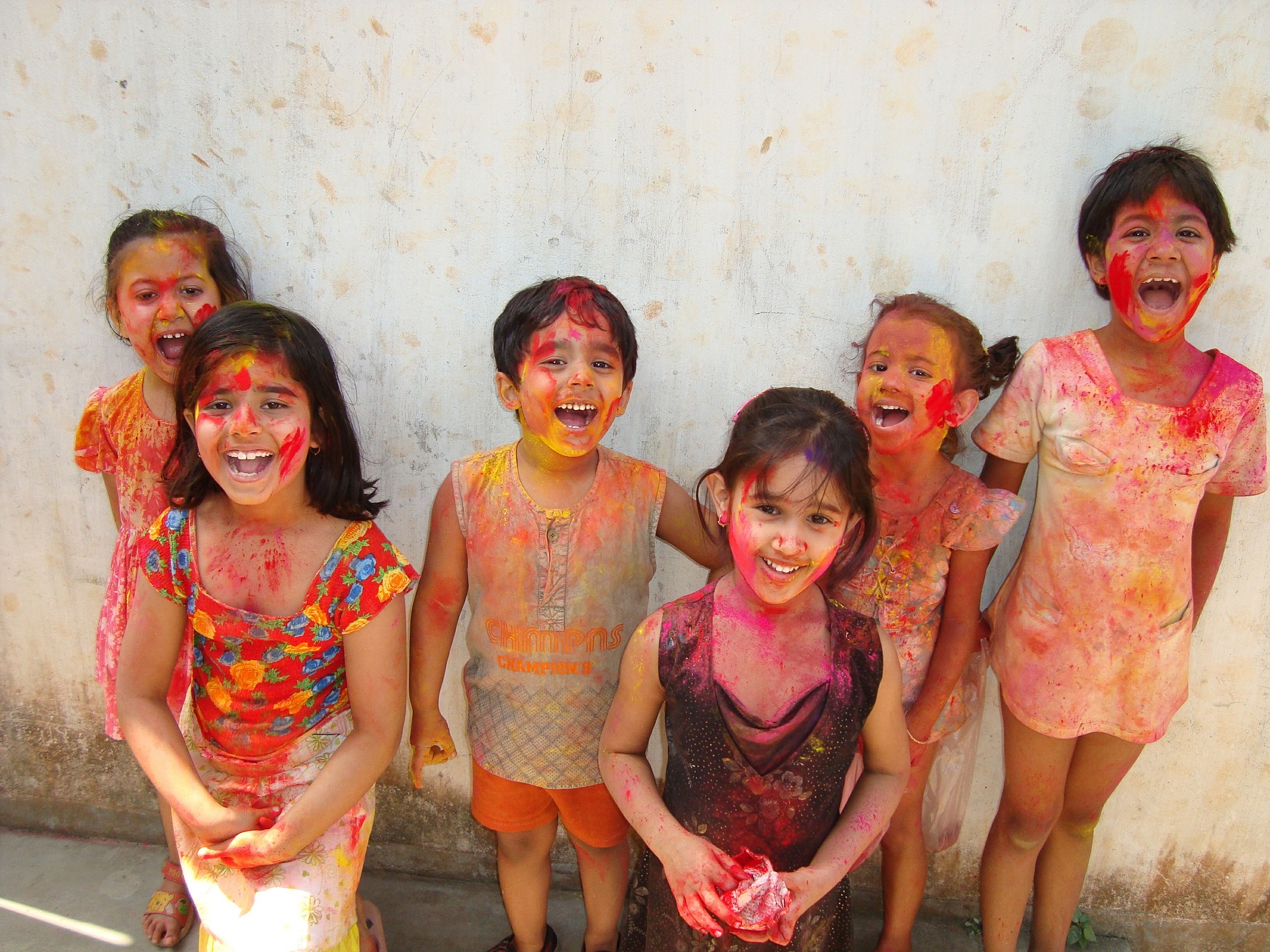 Holi 2018 Why Is it Celebrated, and Other Questions You Might Have_1 holi 2018 Holi 2018: Why Is it Celebrated, and Other Questions You Might Have Holi 2018 Why Is it Celebrated and Other Questions You Might Have 1