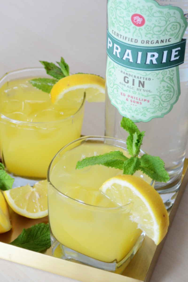 6 Delicious Spring Cocktails that Should be on Your Easter Table easter table 6 Delicious Spring Cocktails that Should be on Your Easter Table 1489017223 screen shot 2017 03 08 at 65257 pm
