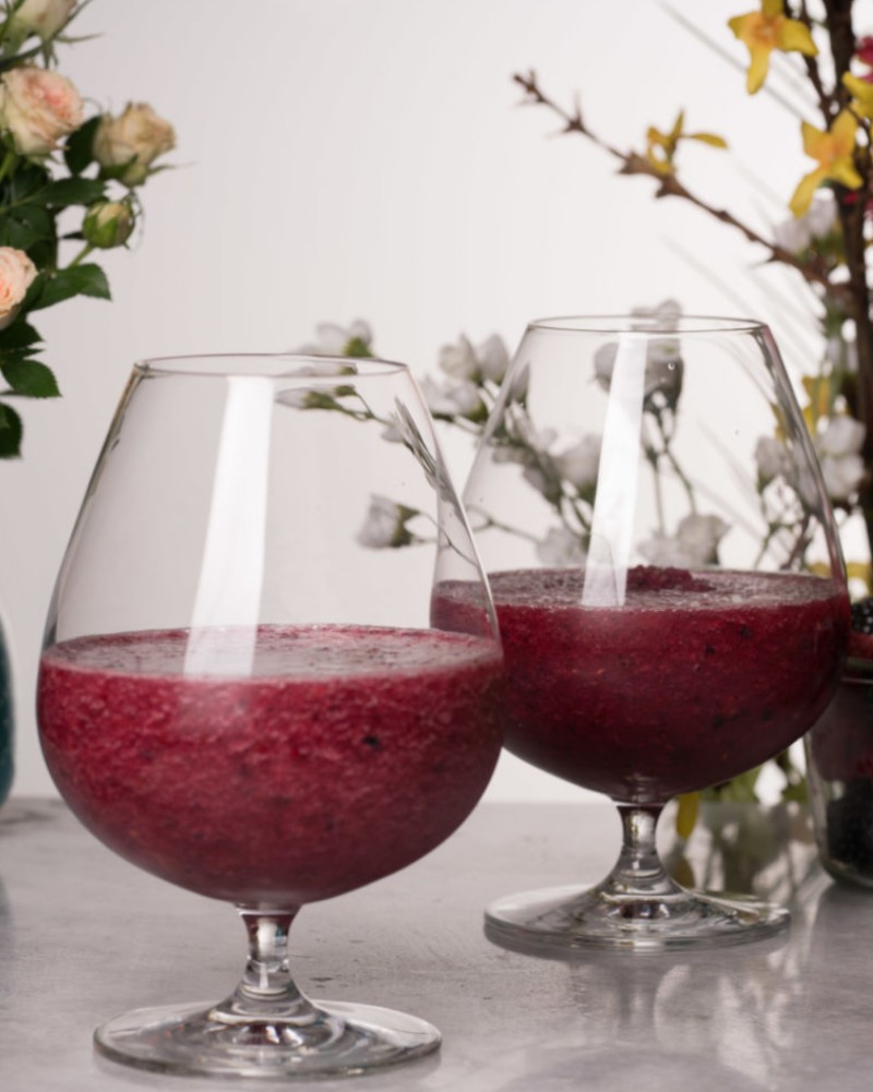 6 Delicious Spring Cocktails that Should be on Your Easter Table easter table 6 Delicious Spring Cocktails that Should be on Your Easter Table 1489017269 screen shot 2017 03 08 at 65327 pm