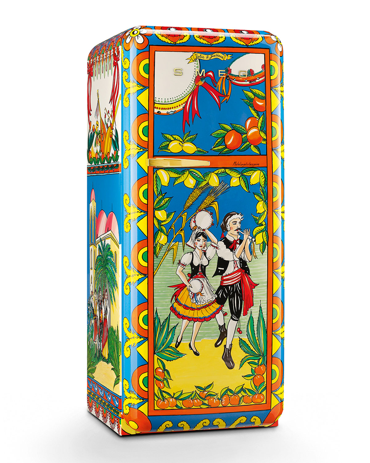 Dolce & Gabbana and Smeg Kitchen Appliances For Your Luxe Kitchen smeg kitchen appliances Dolce & Gabbana and Smeg Kitchen Appliances For Your Luxe Kitchen Dolce Gabbana and Smeg Kitchen Appliances For Your Luxe Kitchen 5
