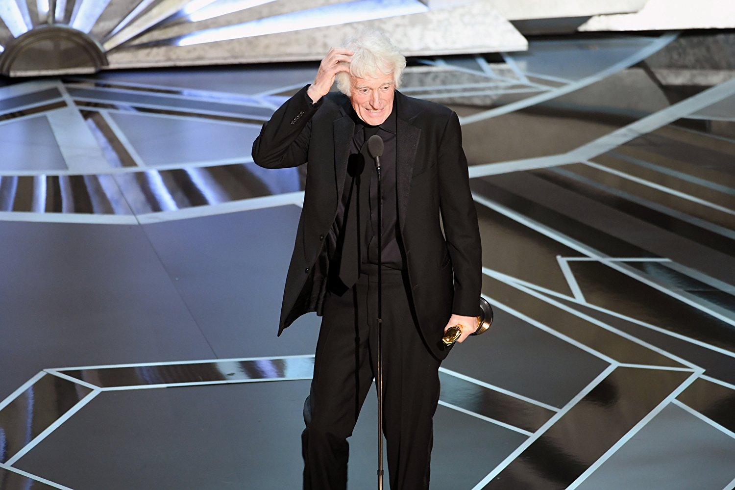 Oscars-2018-Our-10-Favorite-Moments-from-Last-Night_11 Oscars-2018-Our-10-Favorite-Moments-from-Last-Night_11 Oscars 2018- Our 10 Favorite Moments from Last Night_11 oscars 2018 Oscars 2018: Our 10 Favorite Moments from Last Night Oscars 2018 Our 10 Favorite Moments from Last Night 11