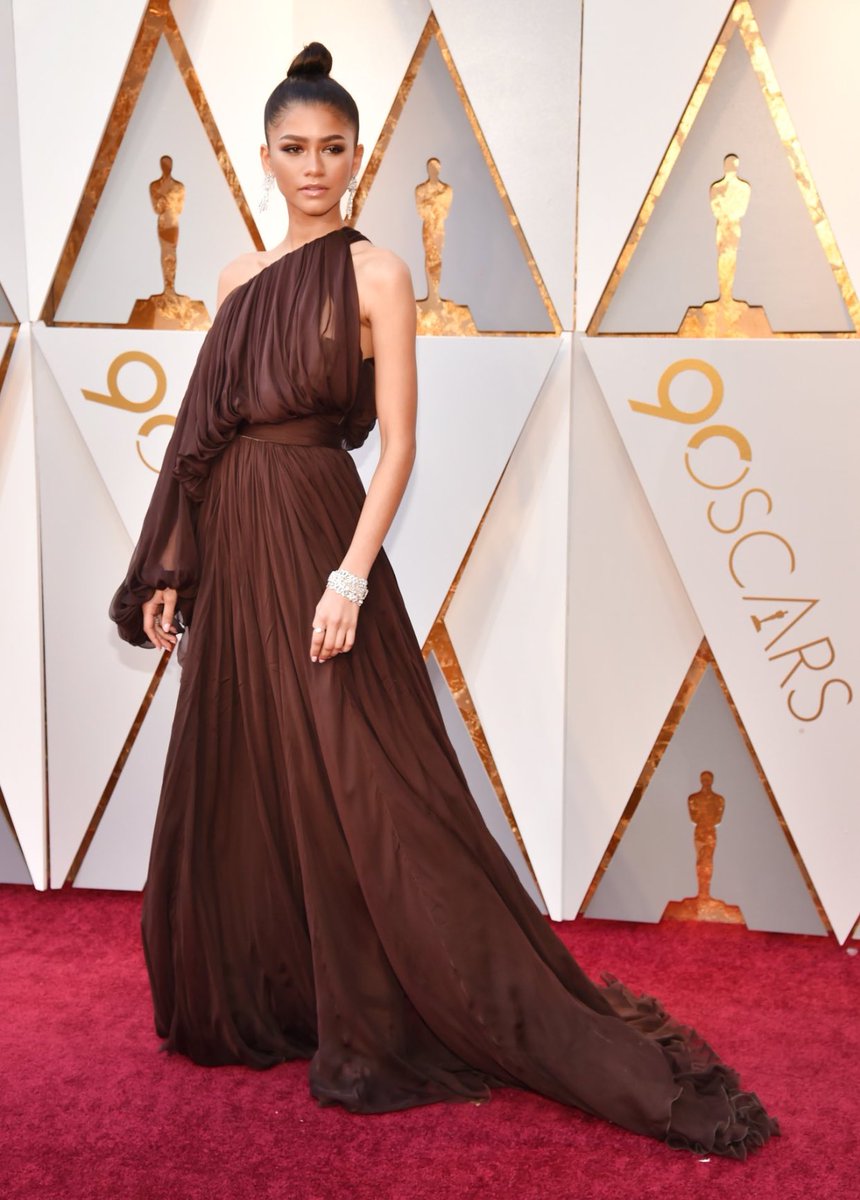 Oscars-2018-Our-10-Favorite-Moments-from-Last-Night_3 Oscars-2018-Our-10-Favorite-Moments-from-Last-Night_3 Oscars 2018- Our 10 Favorite Moments from Last Night_1 oscars 2018 Oscars 2018: Our 10 Favorite Moments from Last Night Oscars 2018 Our 10 Favorite Moments from Last Night 3