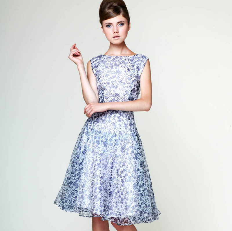 The Shapes and Lines that Defined 1950s Fashion 1950s fashion The Shapes and Lines that Defined 1950s Fashion f725dd1d0a4f0560fb84e8a6d93c3cf1
