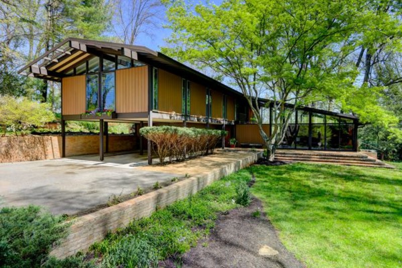 mid-century modern homes, mid-century modern architecture, mid-century design, mid-century home decor, mid-century style mid-century modern homes 10 Mid-Century Modern Homes We Wouldn’t Mind Living In 10 Mid Century Modern Homes We Wouldnt Mind Living In 12