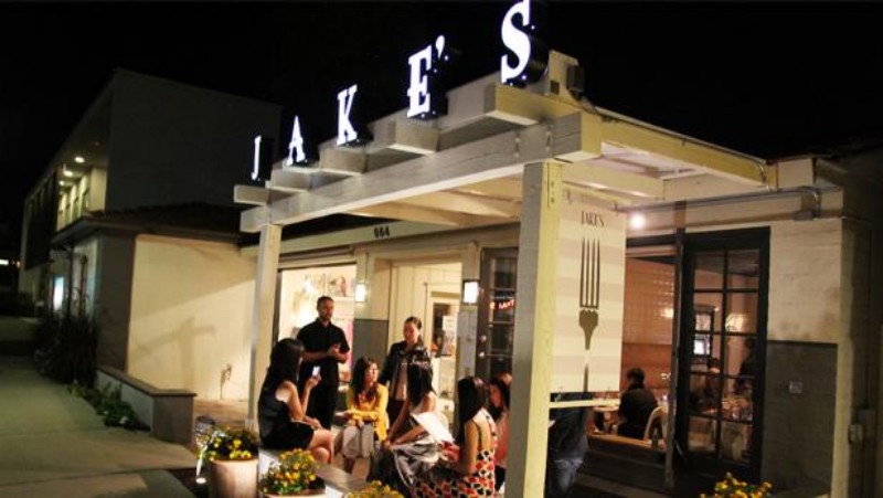 7 Palm Springs Restaurants Where You’ll Want to Celebrate Mother’s Day palm springs restaurants 7 Palm Springs Restaurants Where You’ll Want to Celebrate Mother’s Day 1491584520124