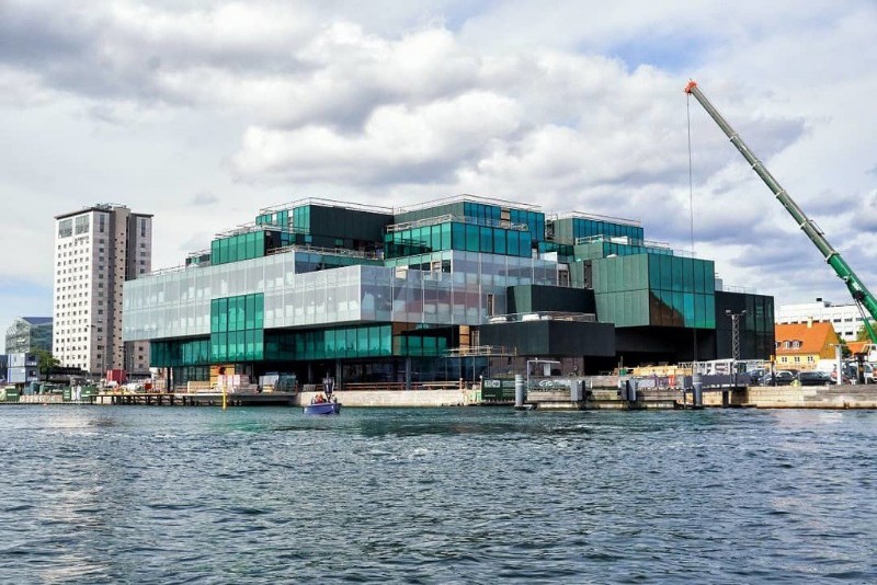 DSe6vcxW0AYEgTn DSe6vcxW0AYEgTn Proof that Danish Architecture Is Here to Wow Us for Years to Come danish architecture Proof that Danish Architecture Is Here to Wow Us for Years to Come DSe6vcxW0AYEgTn