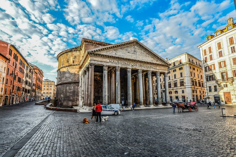 1-Pantheon 1-Pantheon 10 Rome Buildings That Were Not Built in a Day But Are Still Amazing rome buildings 10 Rome Buildings That Were Not Built in a Day But Are Still Amazing 1 Pantheon