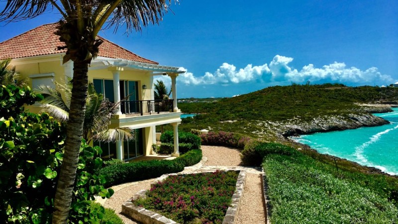 Celebrity Homes That Could Be Yours: Prince's Turks and Caicos Mansion celebrity homes Celebrity Homes That Could Be Yours: Prince’s Turks and Caicos Mansion 2 1024x576