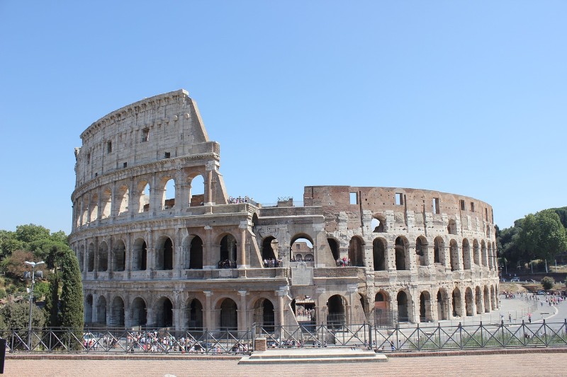 3-Colosseum 3-Colosseum 10 Rome Buildings That Were Not Built in a Day But Are Still Amazing rome buildings 10 Rome Buildings That Were Not Built in a Day But Are Still Amazing 3 Colosseum