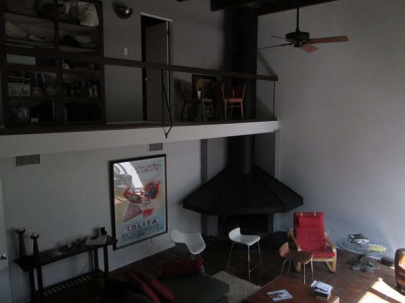 BEFORE-A-Mid-Century-Modern-Home-Sits-on-a-Hillside-of-Dreamy-Los-Angeles-3 BEFORE-A-Mid-Century-Modern-Home-Sits-on-a-Hillside-of-Dreamy-Los-Angeles-3 mid-century modern home A Mid-Century Modern Home Sits on a Hillside of Dreamy Los Angeles BEFORE A Mid Century Modern Home Sits on a Hillside of Dreamy Los Angeles 3