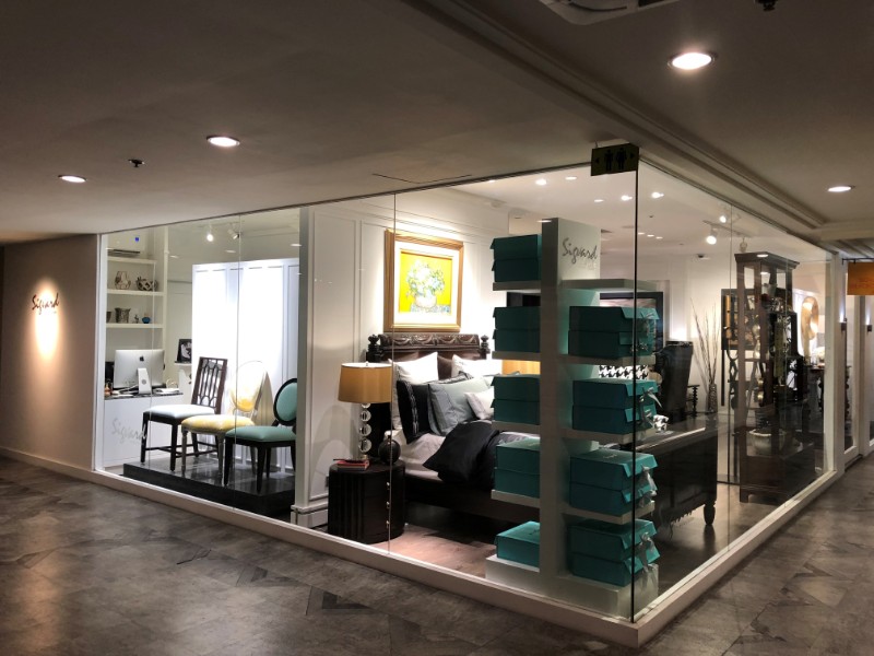 showroom-6 showroom-6 Everything You Must Know About Sigvard Selections Store_1 furniture store Everything You Must Know About Sigvard Selections Furniture Store showroom 6