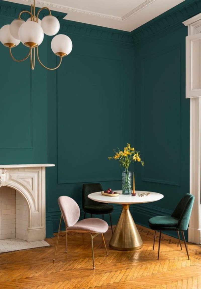 Night Watch How to Use This Nature-Inspired Home Paint Color3 (1) home paint color Night Watch: How to Use This Nature-Inspired Home Paint Color Night Watch How to Use This Nature Inspired Home Paint Color3 1