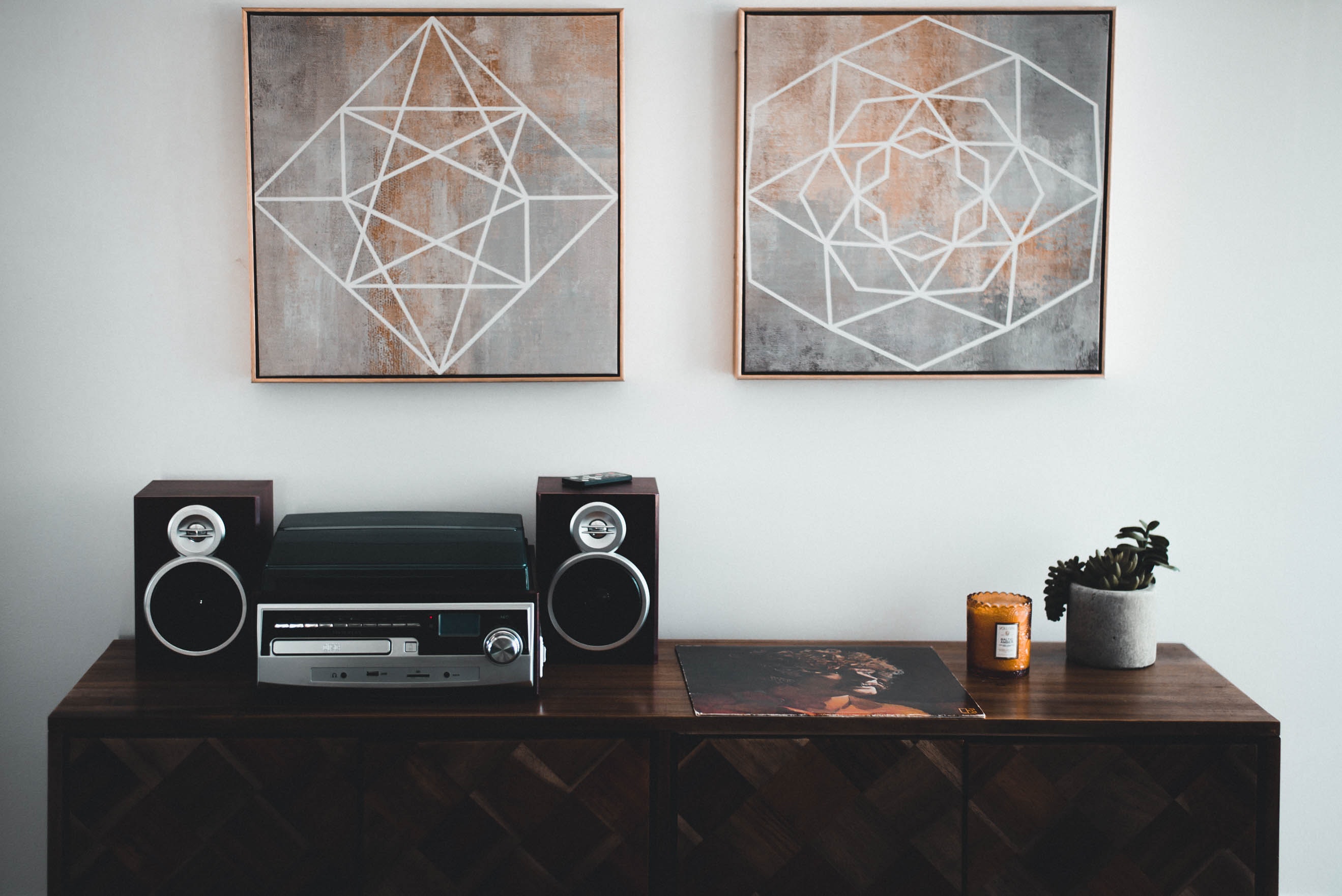 mid century modern homes, mid century modern architecture, mid century homes, mid century modern house, mid century modern interior design mid century modern home What You Didn’t Know about Mid Century Modern Home Decor What You Didnt Know About Mid Century Modern Home Decor 5