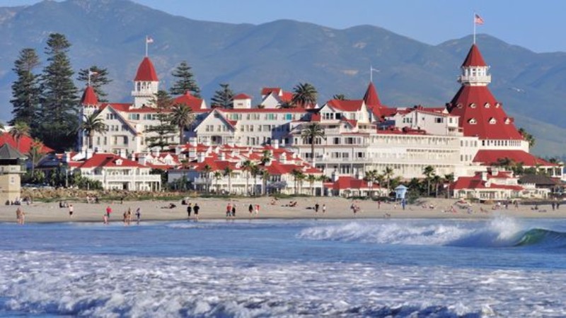 15 Haunted Hotels You Will Want to Book for Your Halloween Break haunted hotels 15 Haunted Hotels You Will Want to Book for Your Halloween Break 15 Haunted Hotels You Will Want to Book for Your Halloween Break 12