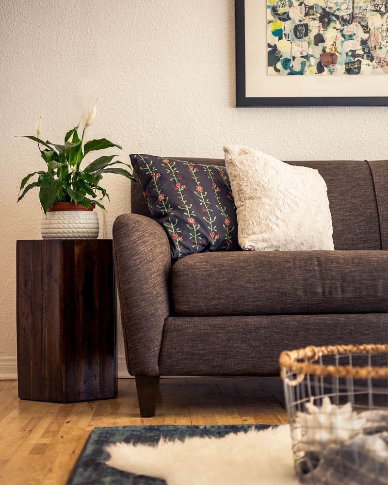 A-Scandinavian-Living-Room-with-a-Cozy-Mid-Century-Charm-1 A-Scandinavian-Living-Room-with-a-Cozy-Mid-Century-Charm-1 A Scandinavian Living Room with a Cozy Mid-Century Charm 1 scandinavian living room A Scandinavian Living Room with a Cozy Mid-Century Charm A Scandinavian Living Room with a Cozy Mid Century Charm 1