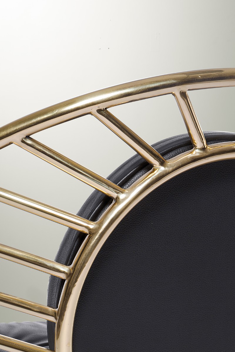 essential home Essential Home Presents: Reeves Chair, An Icon Of Futuristic Design Essential Home Presents Reeves Chair An Icon Of Futuristic Design 2