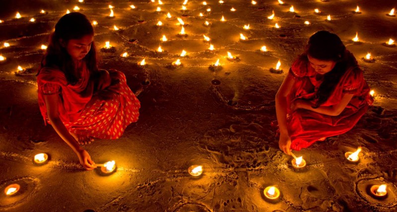 Everything-About-Diwali-The-Unmissable-Festival-Of-Lights_1 Everything-About-Diwali-The-Unmissable-Festival-Of-Lights_1 diwali Everything About Diwali, The Unmissable Festival Of Lights Everything About Diwali The Unmissable Festival Of Lights 1