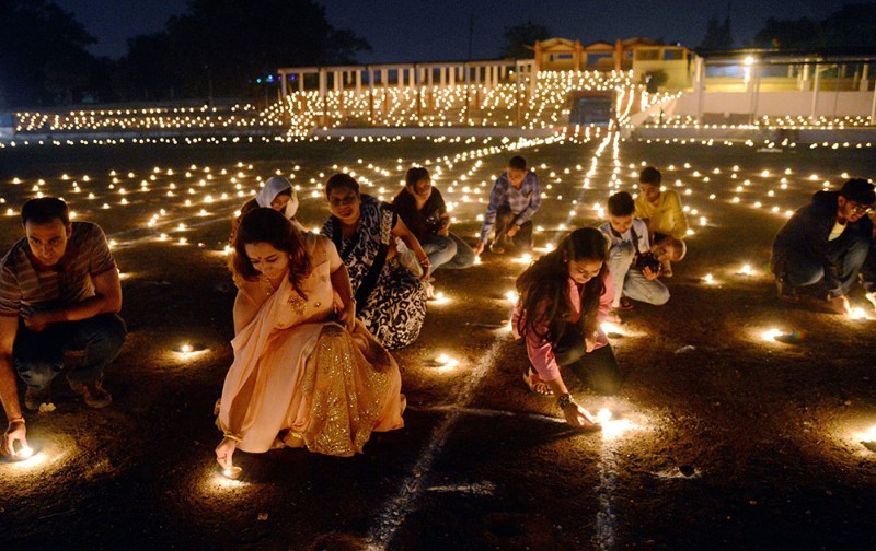 Everything-About-Diwali-The-Unmissable-Festival-Of-Lights_4 Everything-About-Diwali-The-Unmissable-Festival-Of-Lights_4 diwali Everything About Diwali, The Unmissable Festival Of Lights Everything About Diwali The Unmissable Festival Of Lights 4