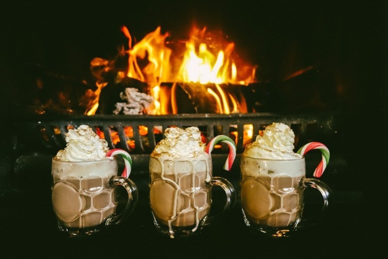 Let Yourself Be Warmed This Winter By These Christmas Cocktails christmas cocktails Let Yourself Be Warmed This Winter By These Christmas Cocktails 1